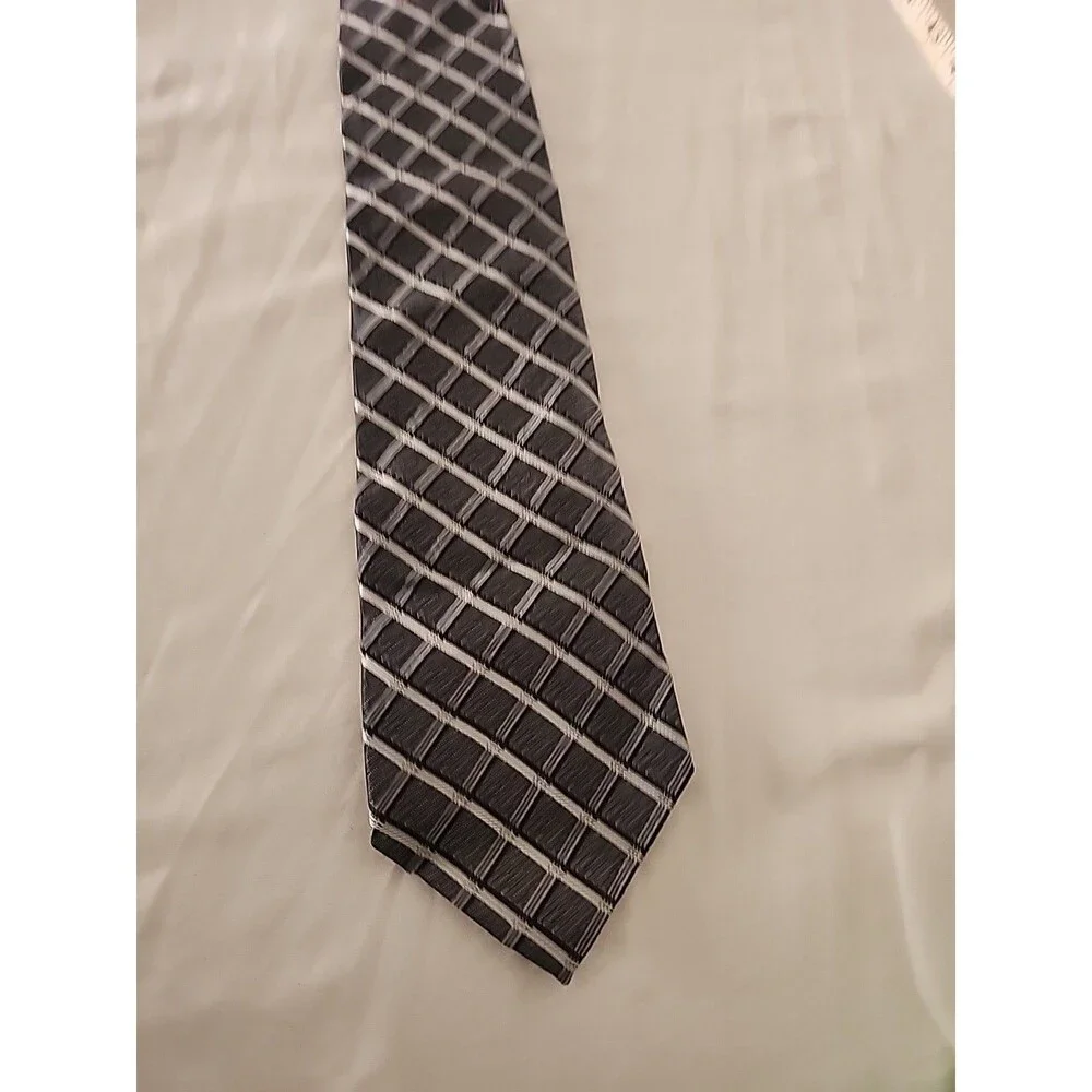 Stafford Black and Gray Men's Tie 59 Inches Long 4 Inches Wide